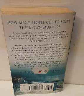 Book : Courting Trouble - Lisa Scottoline