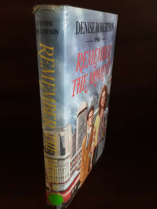 Books  -  Remember the moment , Denise Robertson