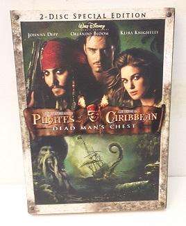 DVD movie  : Pirates of the Caribbean , Dead  Man's  Chest in cover and sleeve cover