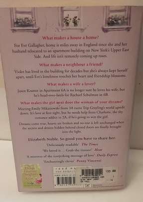 Book : The Girl next door - Elizabeth Noble