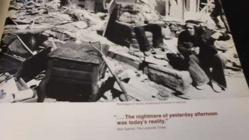 Tornado April 3 , 1974  photo's
