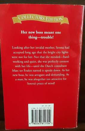 BOOKS -  A Little Moonlight , Betty Neels