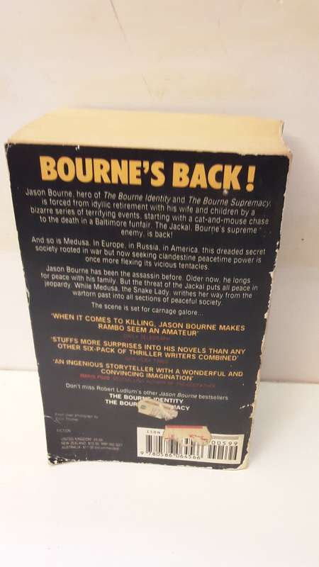 BOOK - The Borne Ultimatum - Robert Ludlum