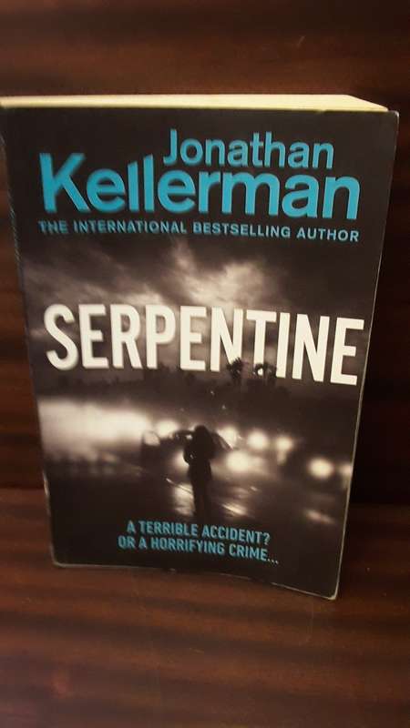 Book -  Serpentine , Johnathan Kellerman
