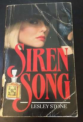 Book - Siren Song - Lesley Stone