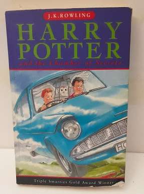 Books -  Harry Potter and the Chamber of Secrets - J K Rowling