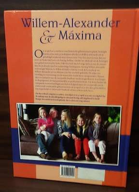 BOOKS -  Willem-Alexander & Maxima in Dutch Nederland