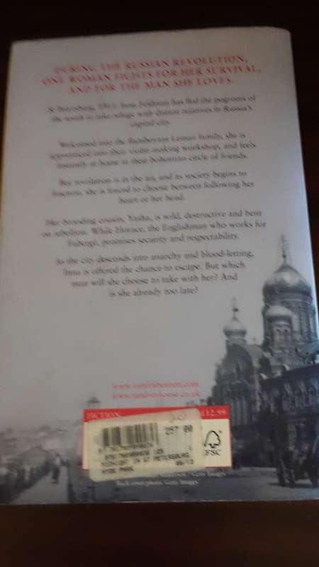 Books : Midnight in St Petersburg - Vanora Bennett