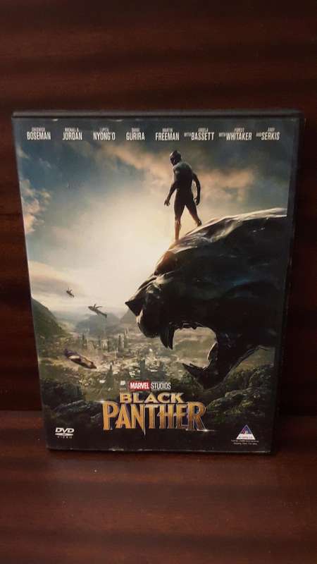 DVD movie  :  Black Panther