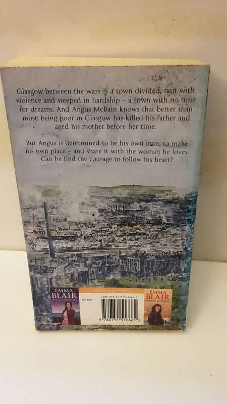 Book : Where no man cries , Emma Blair