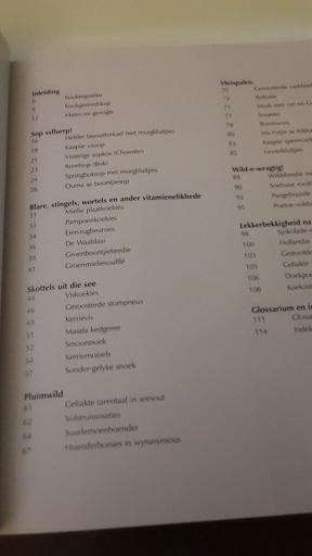 Book :  n Smaakfees uit Suid Afrika , Lochner de Kock - in kleur