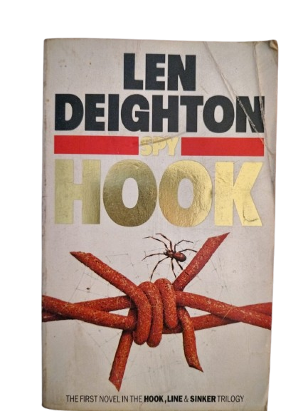 Len Deighton - Spy hook