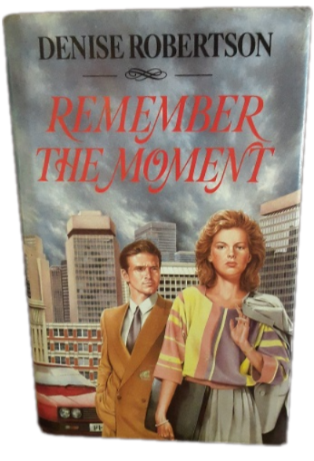 Books  -  Remember the moment , Denise Robertson