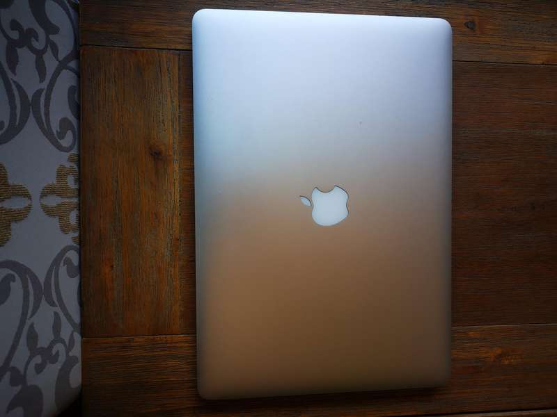Apple Macbook Pro 15.4 inch core i7
