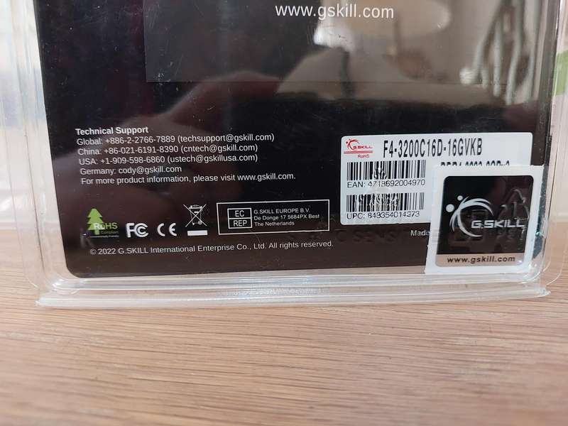 G Skill Ripjaws V DDR4-3200 CL16-18-18-38 1.35V 16GB (2x8GB) F4-3200C16D-16GVKB