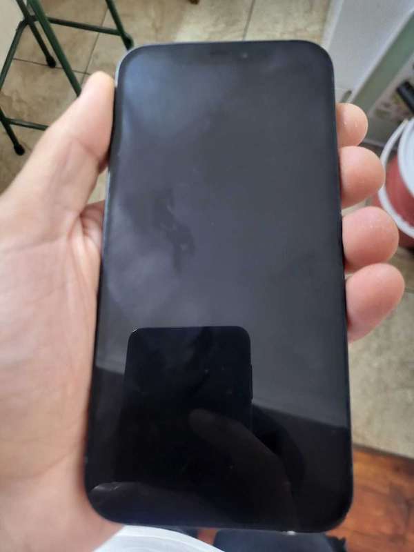 iPhone 12 64GB