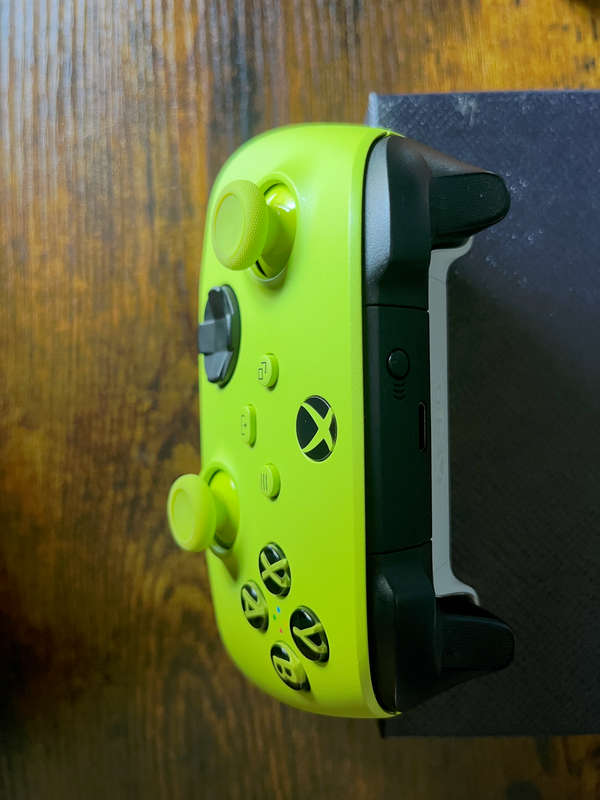 Xbox contoller