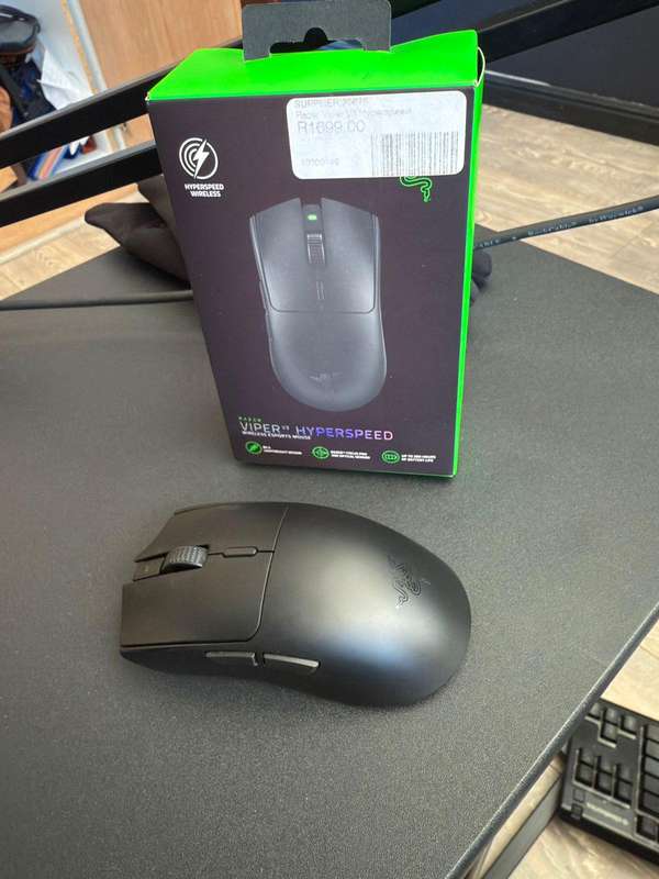 Razer viper v3 Hyperspeed mouse