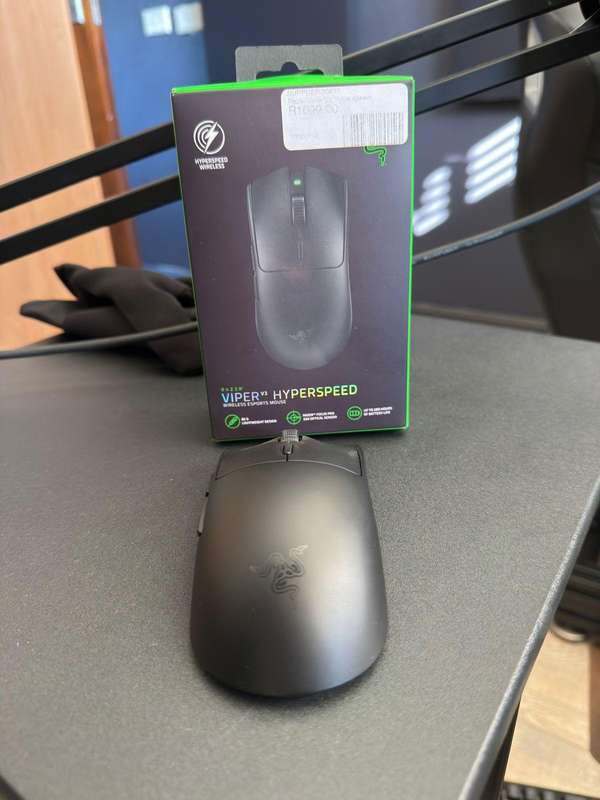 Razer viper v3 Hyperspeed mouse