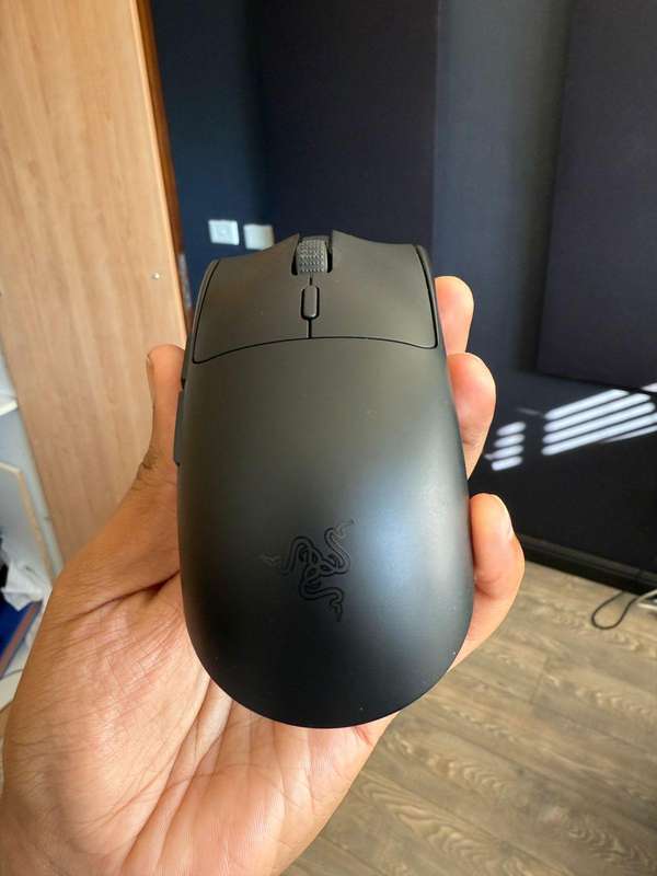 Razer viper v3 Hyperspeed mouse
