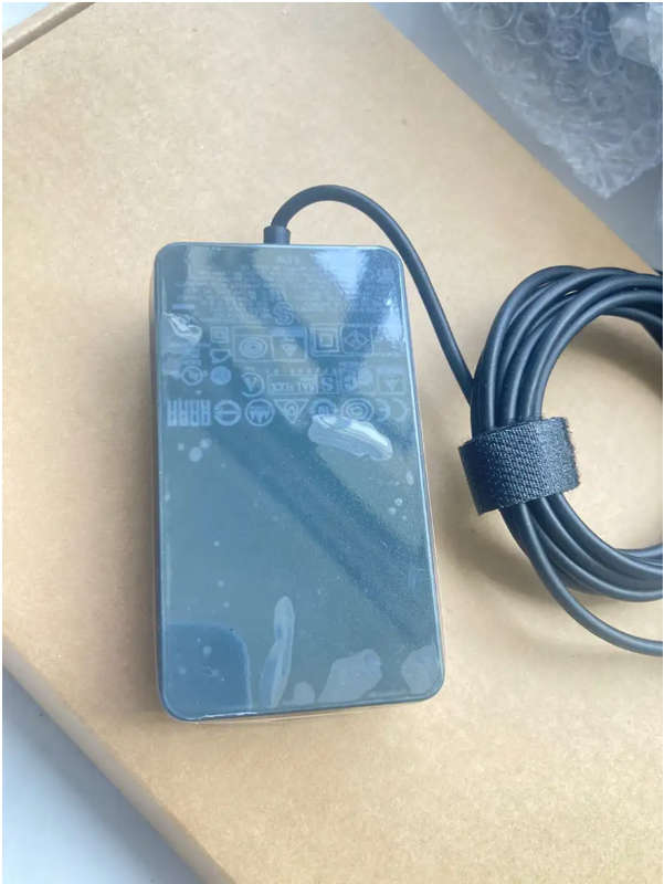 Microsoft Surface charger 65W