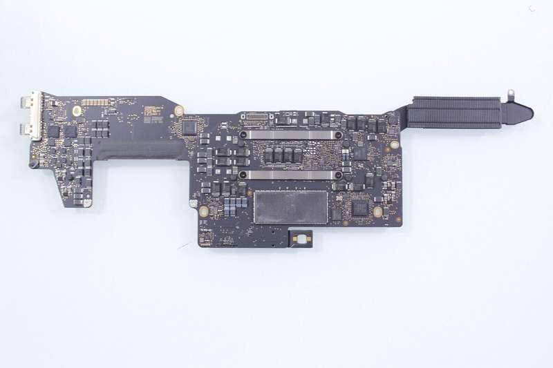 Used OEM Logic Board for Apple MacBook Pro A1708 13-inch (Mid 2017) - i5 2.3GHz 8GB (820-00840-A)
