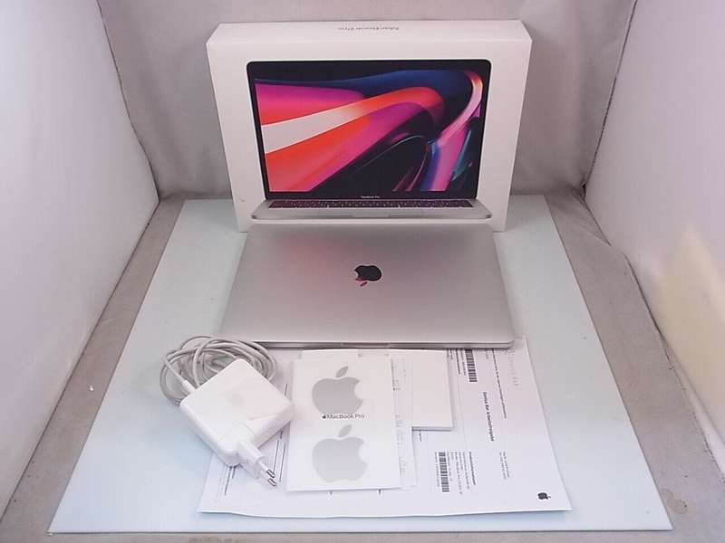 2020 Apple MacBook Pro 13 Retina touch Bar Laptop 8 GB RAM 256 SSD