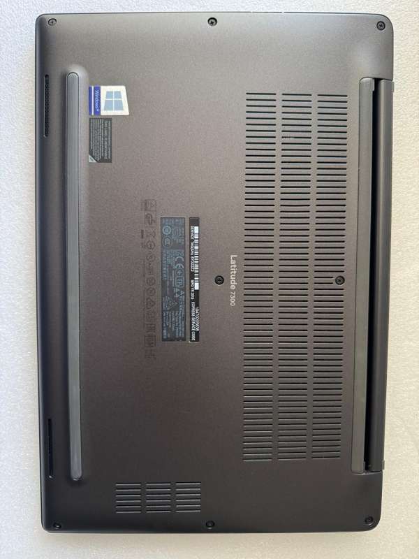 Dell lattitude 7300