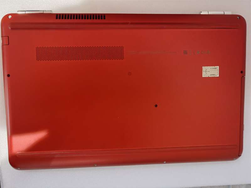 hp pavilion 15-au11ni  PLEASE READ .