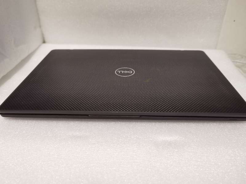 Dell lattitude 7300