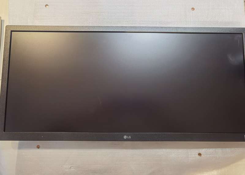 LG MONITOR 26 WQ500-B