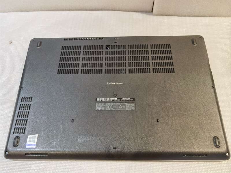 dell latitude 5590 corei5-8th gen