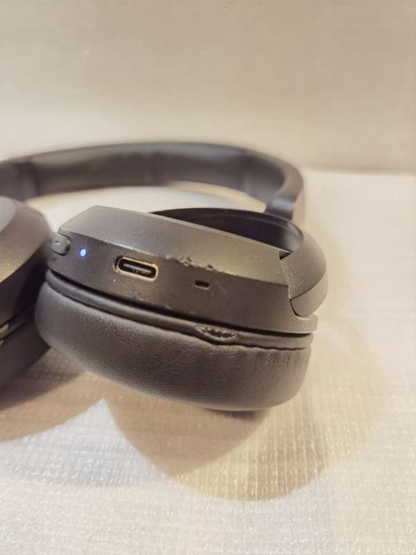 sony headphones wh-ch520
