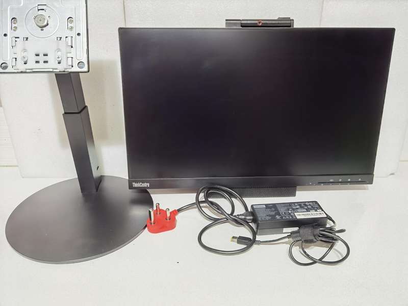 lenovo think centre TIO22 GEN 3