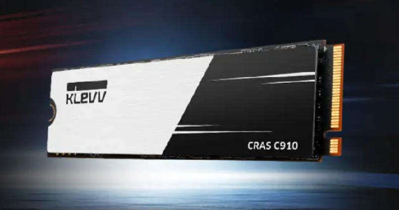2TB KLEVV CRAS C910 M.2 NVMe PCIe Gen4x4 Internal SSD with Heatsink (SEALED)