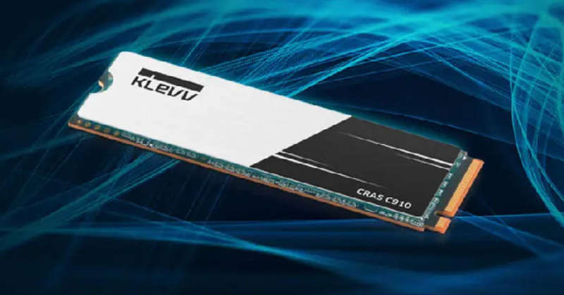 2TB KLEVV CRAS C910 M.2 NVMe PCIe Gen4x4 Internal SSD with Heatsink (SEALED)