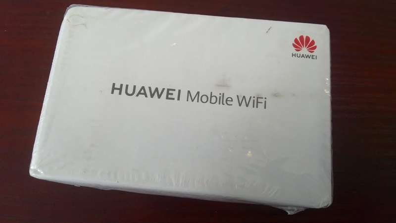 HUAWEI E5576 CAT 4 150MBPS LTE POCKET ROUTER (ALL NETWORKS)
