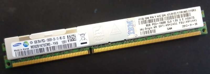 IBM 8GB PC3-10600R DDR3-1333 REGISTERED ECC 2RX4 CL9 240 PIN 1.5V VERY LOW PROFILE MEMORY MODULE
