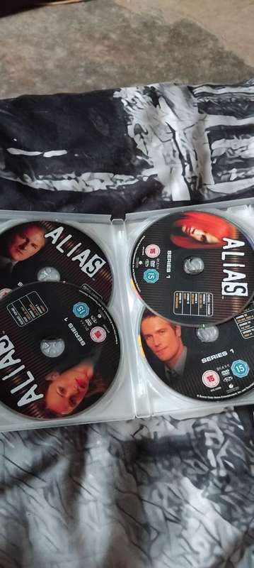 Alias DVD Series 1 - 5 Complete series