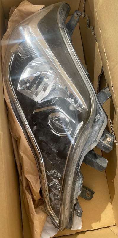 Prado VX 2015 Lights
