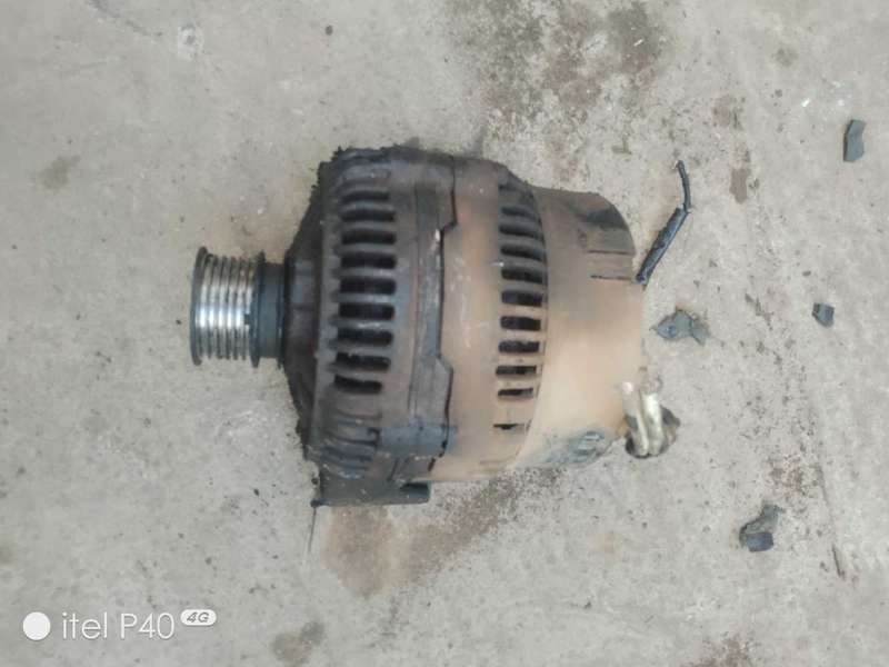 ALTANATER BENZ MB111_970 ENGINE