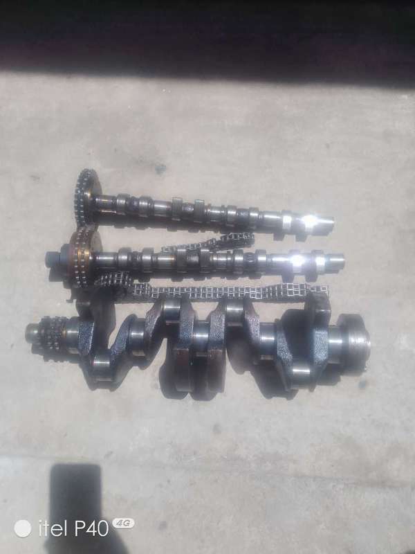 Mecerdes Benz MB111 or R111 chain set