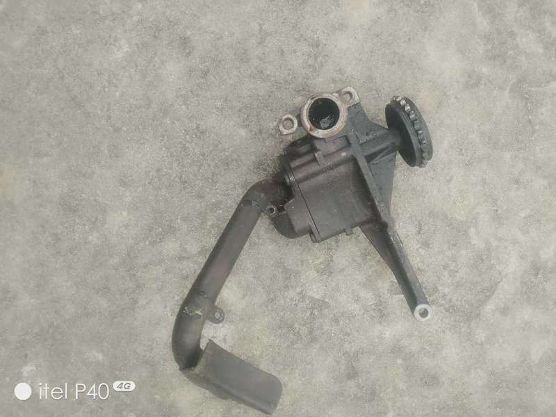 W203 Oil Pump V6