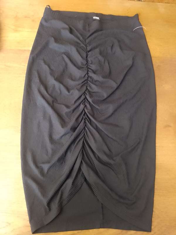 Bulk clothing (80+ items