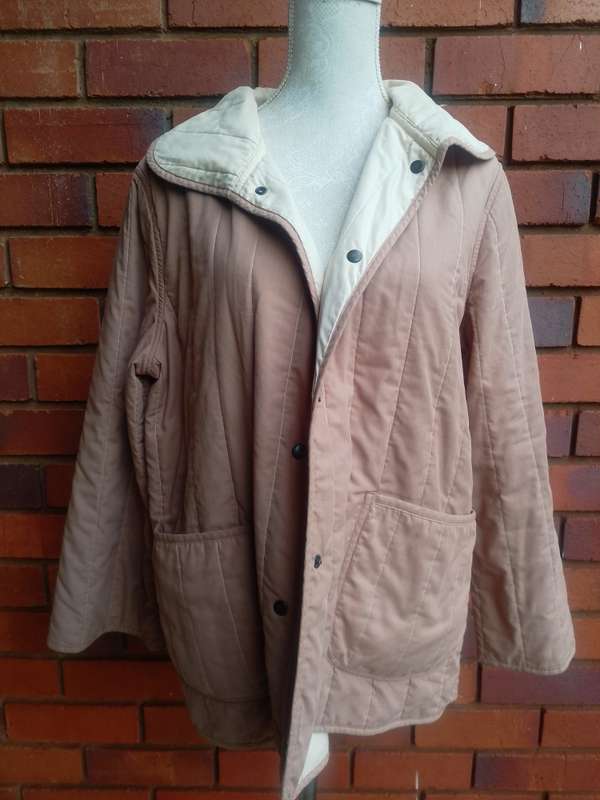 Large reversible jacket