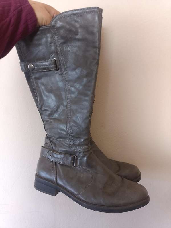 Size 6 boots