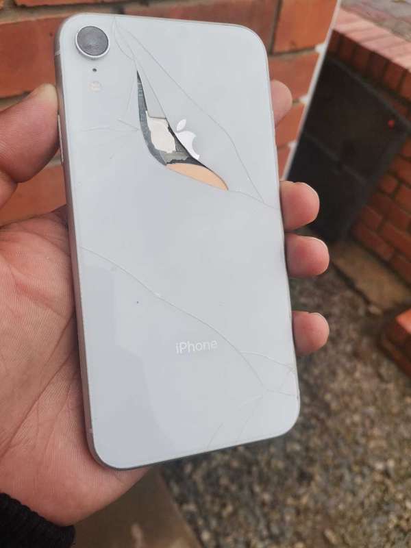 Iphone xr 64gig
