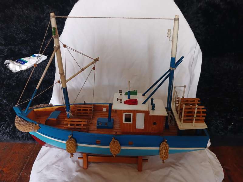 Ornament wood boat 14W x 46L x 40H