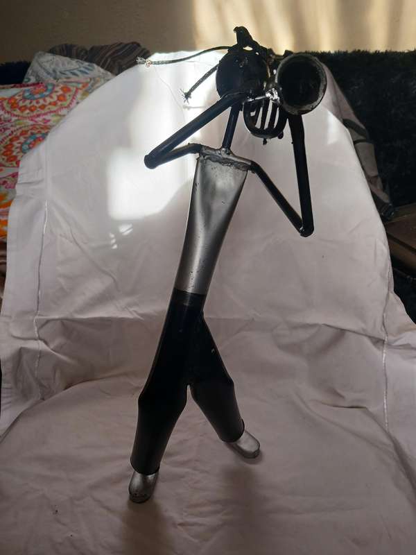 Metal painted steel ornament 15W x 40cm H