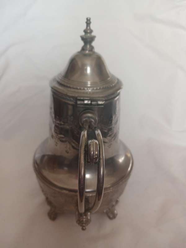 Vintage authentic Moroccan tea pot Le Cheval Hallmark silver hand hammered design